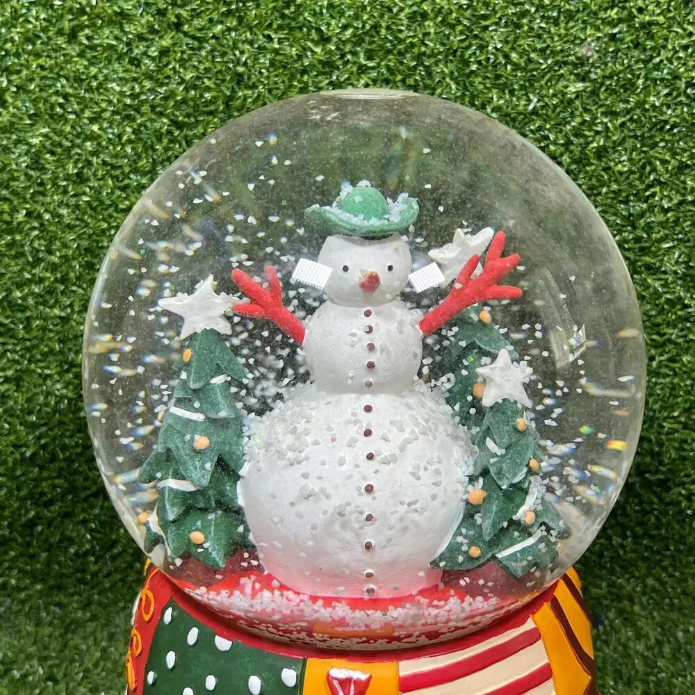 Vintage 1998 Department 56 Musical Christmas Snow Globe